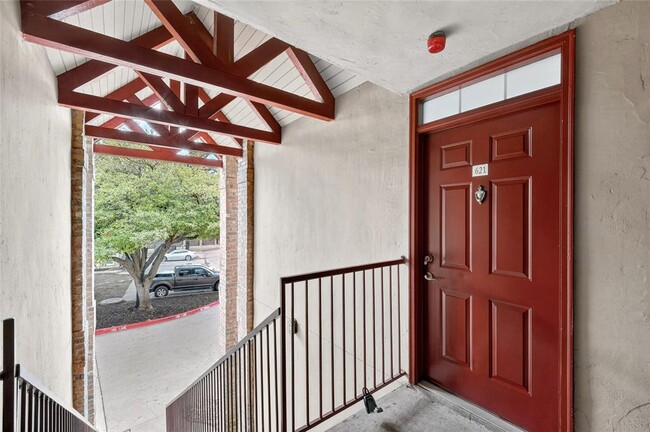 property at 6804 N Capital of Texas Hwy