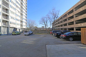 Senate Plaza in Columbia, SC - Building Photo - Building Photo