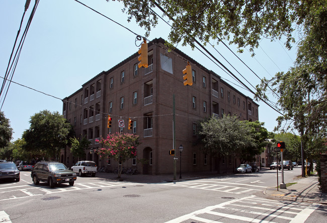 Glen McConnell Residence Hall in Charleston, SC - Building Photo - Building Photo