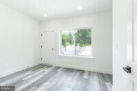 4111 Parrish St photo'