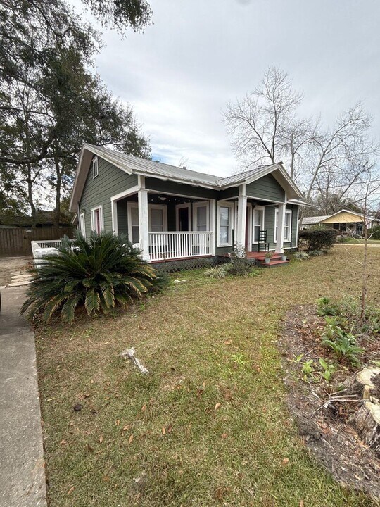 323 W 6th Ave in Tallahassee, FL - Building Photo