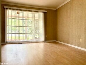 3550 Kings Point Dr in Troy, MI - Building Photo - Building Photo