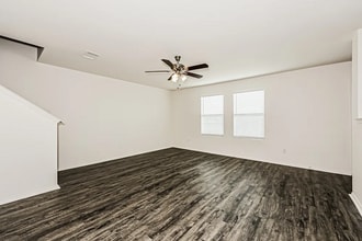 6831 Brookglen Ln in Fort Worth, TX - Building Photo - Building Photo