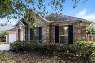 3951 Eastland Lake Dr in Richmond, TX - Building Photo - Building Photo