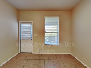 14019 Laurel Br in San Antonio, TX - Building Photo - Building Photo