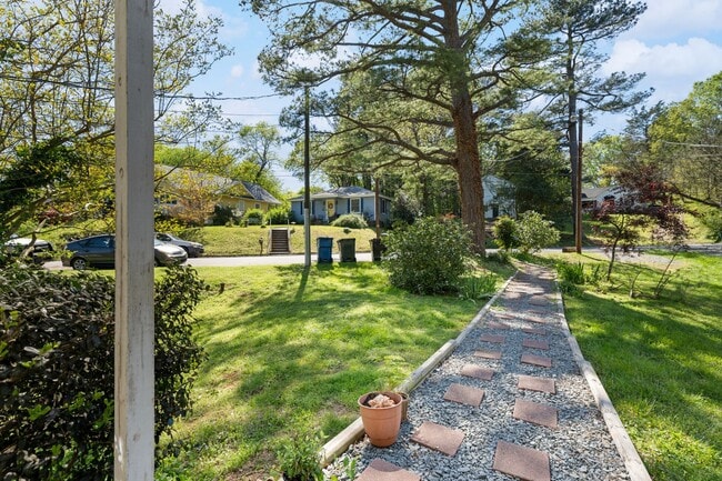 2321 Huron St in Durham, NC - Building Photo - Building Photo