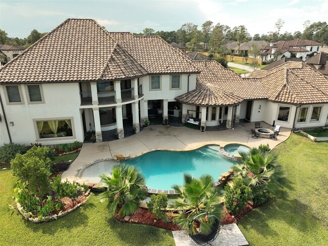 22 Post Shadow Estate Dr