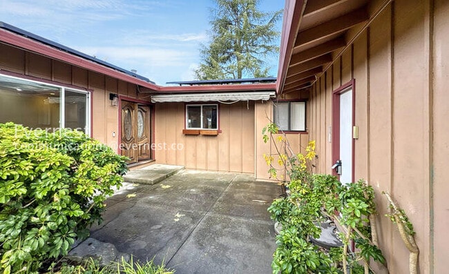 19973 Pear Tree Ct in Cupertino, CA - Foto de edificio - Building Photo