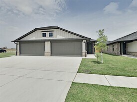 11224 Howard Dr in Oklahoma City, OK - Building Photo
