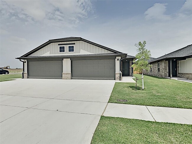 property at 11224 Howard Dr