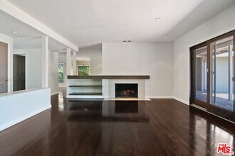 13202 Dobbins Pl in Los Angeles, CA - Building Photo - Building Photo