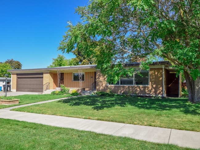 241 E 900 N in Logan, UT - Building Photo - Building Photo