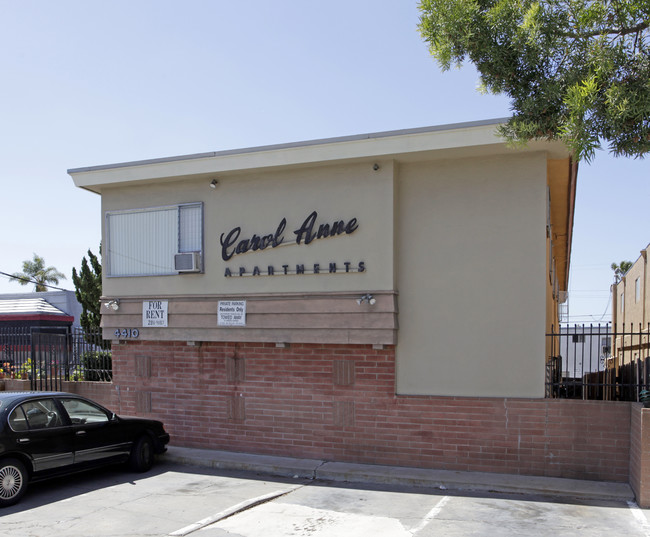 Carol Anne Apartments in San Diego, CA - Building Photo - Building Photo