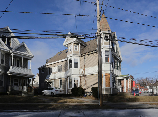 514 Westinghouse Pl in Schenectady, NY - Building Photo - Building Photo