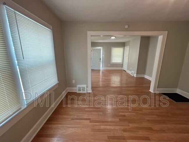 310 N Riley Ave in Indianapolis, IN - Building Photo - Building Photo