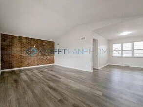 1740 Carolyn Park Dr in St. Louis, MO - Building Photo - Building Photo