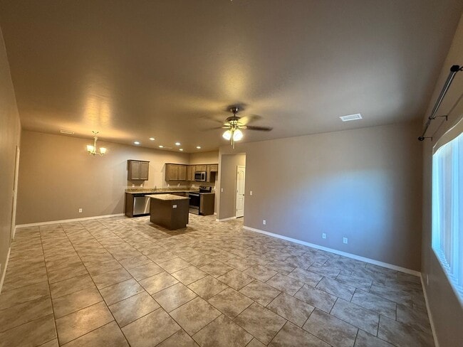 3530 N Irving St in Kingman, AZ - Building Photo - Building Photo