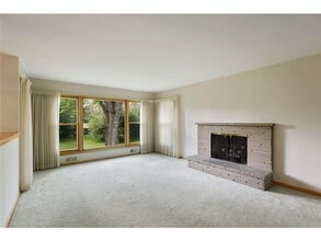 5233 Danens Dr in Edina, MN - Building Photo - Building Photo