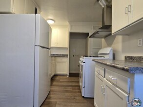 1465 Hamilton Ave in El Centro, CA - Building Photo - Building Photo