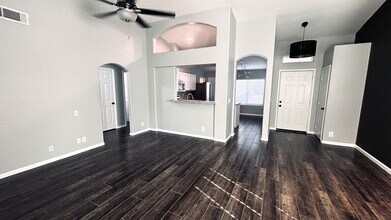 280 S Bedford Dr in Chandler, AZ - Building Photo - Building Photo