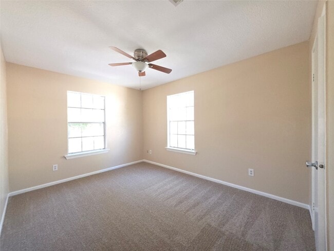 property at 9 Ridgeline Ct