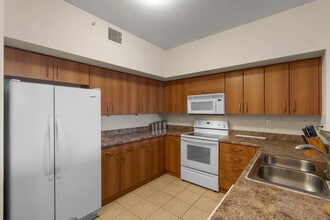 255 NE 3rd Ave in Delray Beach, FL - Building Photo - Building Photo