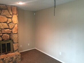 105 Carrillon Ln in Pueblo, CO - Building Photo - Building Photo