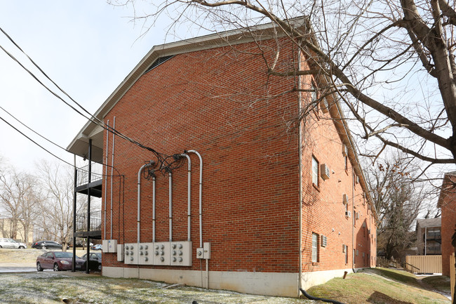 Walton Place Apartments in Lexington, KY - Building Photo - Building Photo