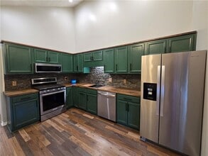 9 Hepatica Ln in West Henrietta, NY - Building Photo - Building Photo