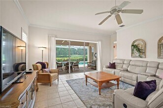 8382 Danbury Blvd in Naples, FL - Building Photo - Building Photo