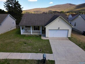 193 Hollington Dr NE in Huntsville, AL - Building Photo - Building Photo