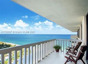 9801 Collins Ave, Unit # 20C in Bal Harbour, FL - Building Photo - Building Photo