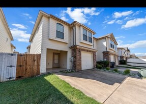 12626 Bay Ave in Euless, TX - Building Photo
