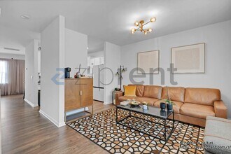 147 N Ranney Way in Mooresville, NC - Foto de edificio - Building Photo