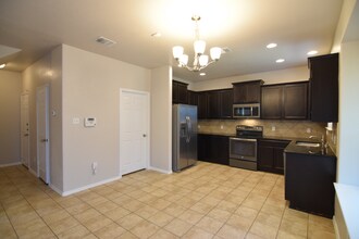 5906 Ambrose Cir in Temple, TX - Building Photo - Building Photo