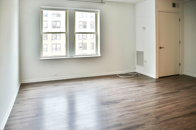 925 W Carmen Ave in Chicago, IL - Building Photo - Building Photo