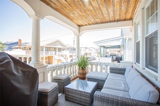 74 Rochester Ave in East Atlantic Beach, NY - Building Photo - Building Photo