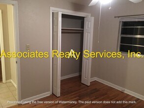 3741 SE 18th Ave in Gainesville, FL - Building Photo - Building Photo