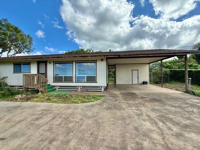 48 Nanaina St in Makawao, HI - Building Photo - Building Photo