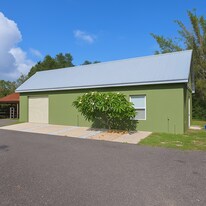 11111 Country River Dr, Unit Auxiliary Barn Unit in Parrish, FL - Building Photo