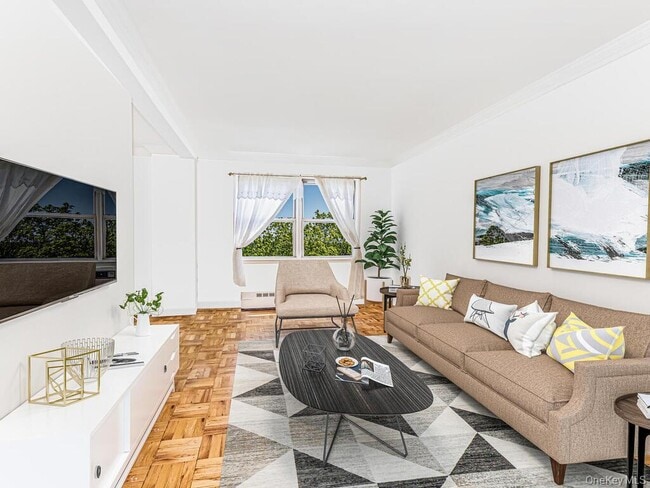 property at 5500-5500 Fieldston Rd