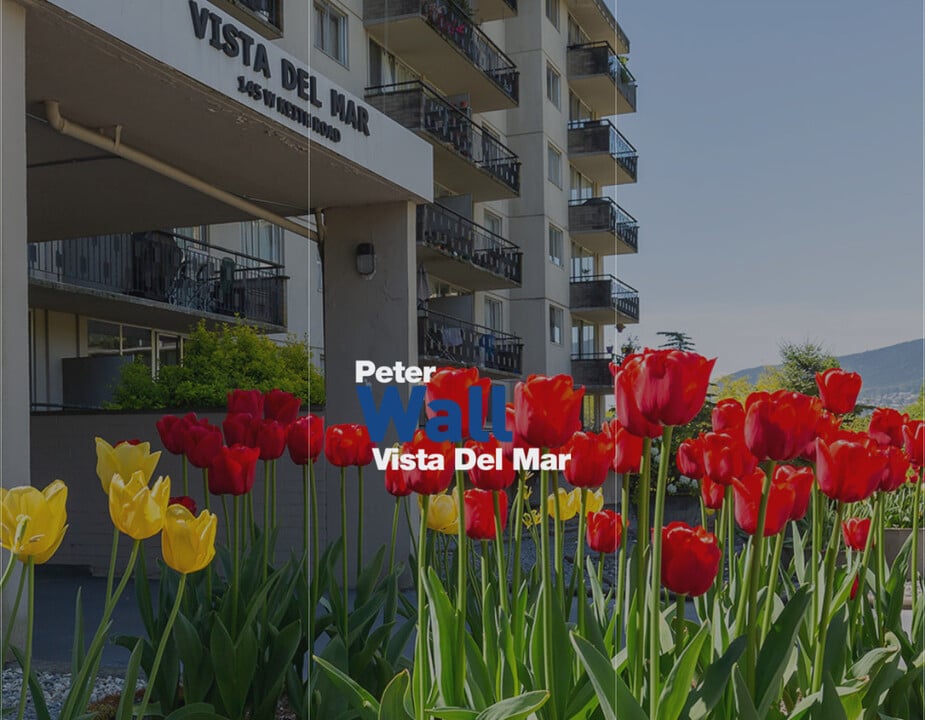 Vista del Mar in North Vancouver, BC - Building Photo