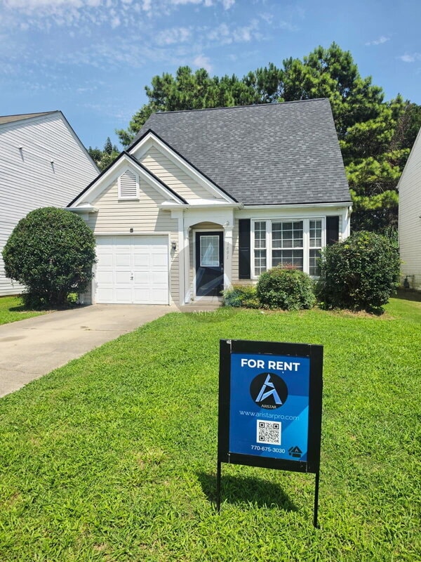 property at 1691 Woodsford Rd