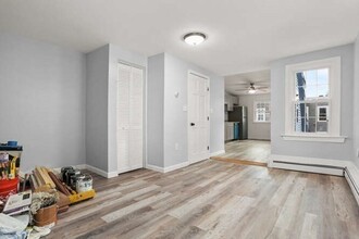 373 Washington St, Unit 2 in Cambridge, MA - Building Photo - Building Photo