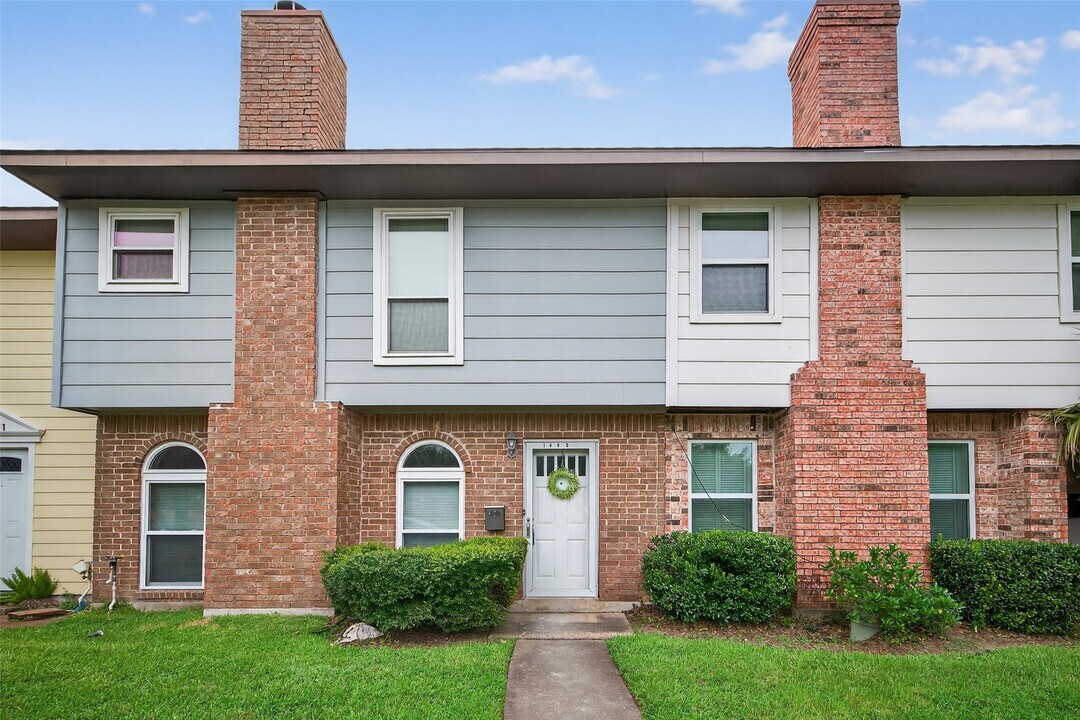 1445 Bonanza Rd in Houston, TX - Building Photo