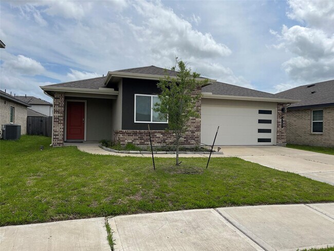 8107 Sugar Cane Ln in Arcola, TX - Foto de edificio - Building Photo
