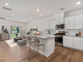 6035 Rizer Dr in Charlotte, NC - Building Photo - Building Photo