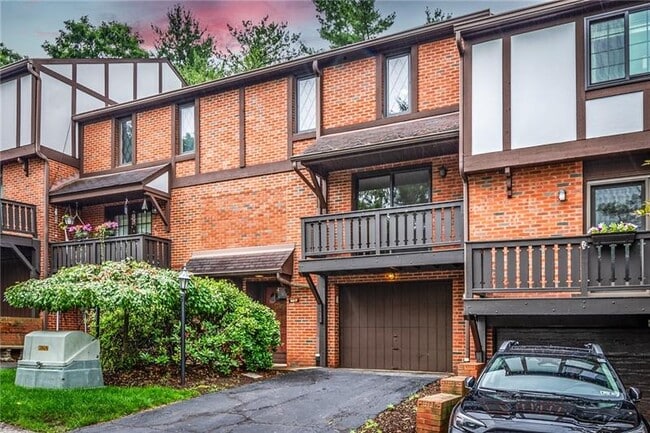 property at 107 Forest Edge Dr