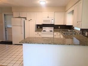 461 Riverview Ave in Sanford, FL - Building Photo - Building Photo