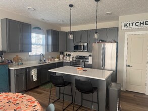 566 Rochdale Run in Delaware, OH - Building Photo - Building Photo